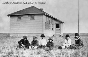 8. Bearspaw School 1920 - Na-1092-16